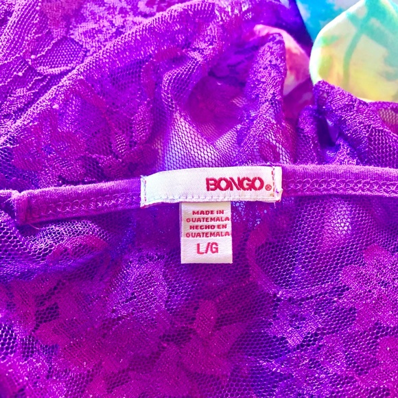 Take Me To The Beach Top with Lace Back - Picture 4 of 4